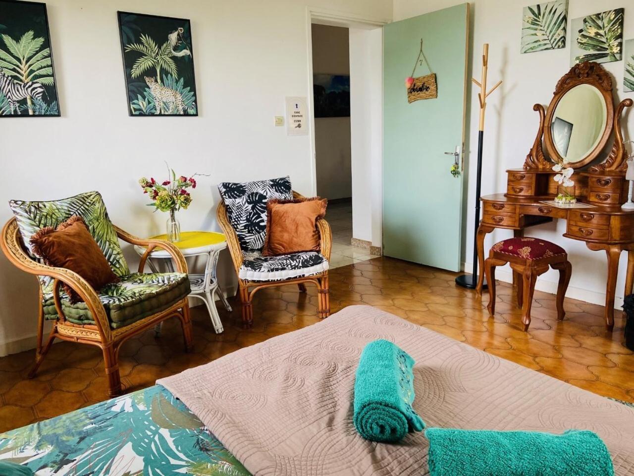Le Caillou Blanc Bed & Breakfast Saint-Paul Ruang foto